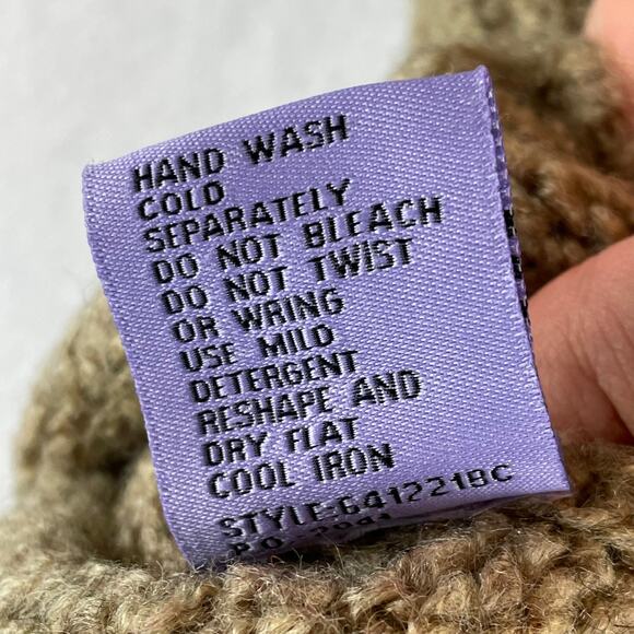 Michelle Nicole Womens Wool Blend Sweater. Size S - Picture 7 of 8